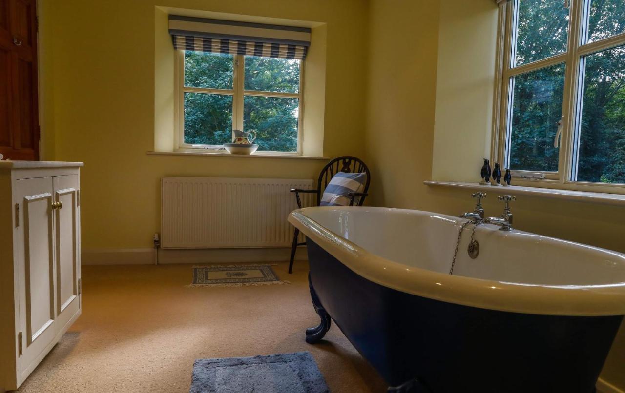 Cockley Hill Farm Bed & Breakfast Бреклі Екстер'єр фото